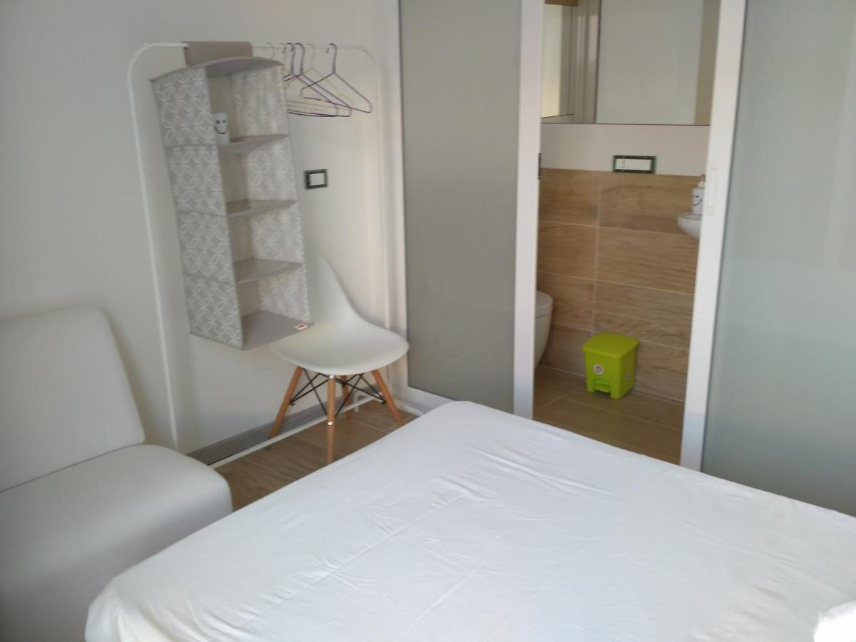 La Casa Di Penelope B&B E Noleggio Bici Elettriche Ispica Exteriör bild